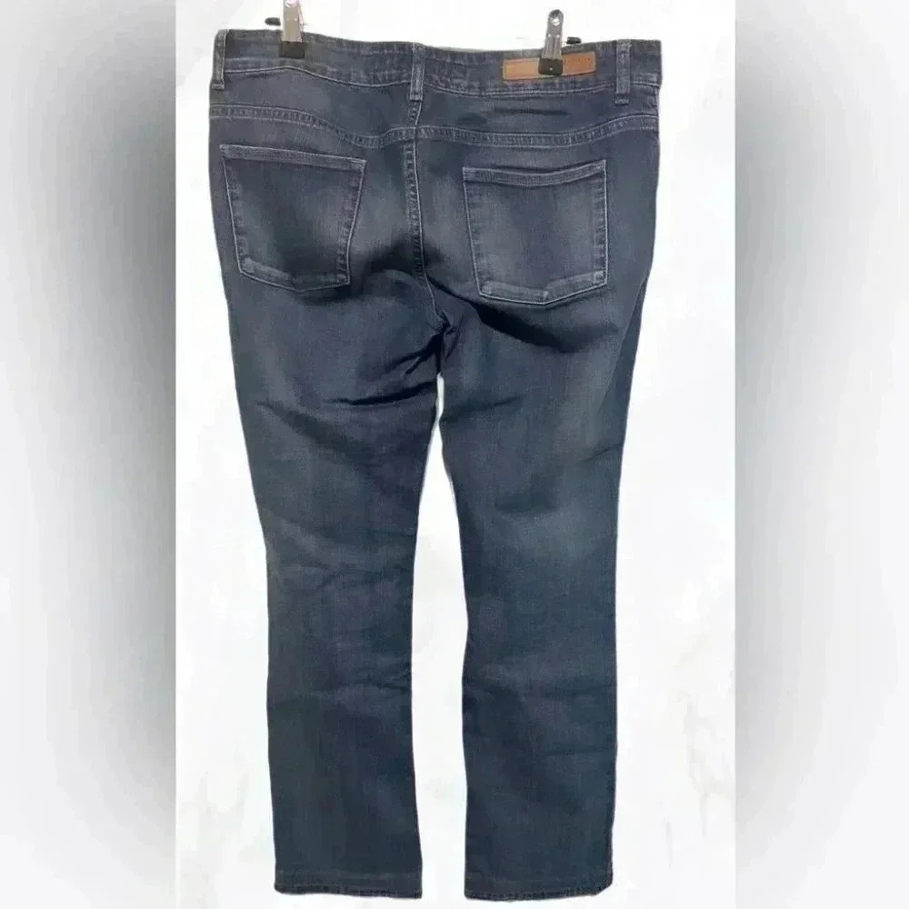 ESCADA sport light wash straight cut regular fit 5 pocket denim jeans 40 - Picture 3 of 5